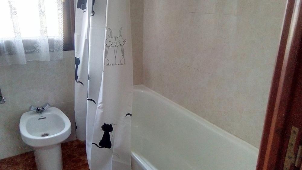 Apartamentos Rurales Ovio 利亚内斯 外观 照片